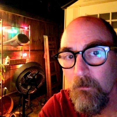 Profile Picture of John Howard (@manyspaceships) on Twitter