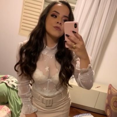 Profile Picture of Priscilla Cabral (@priscillacmelo) on Twitter