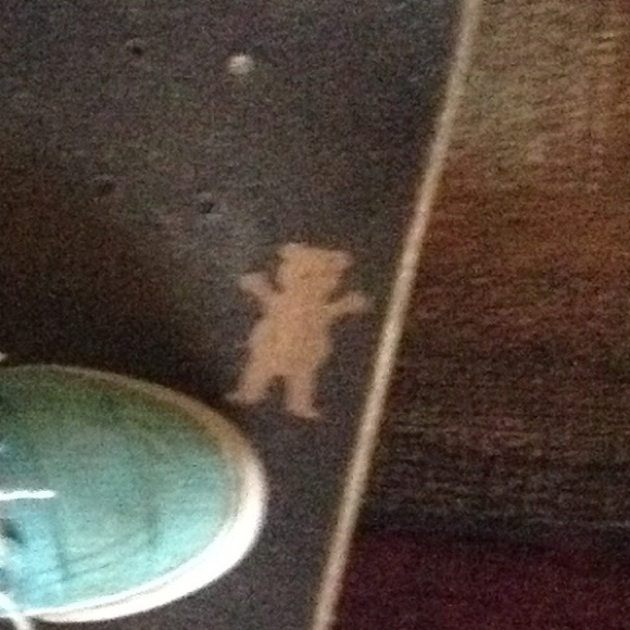 Profile Picture of Cesar Raya (@cesarraya) on Poshmark