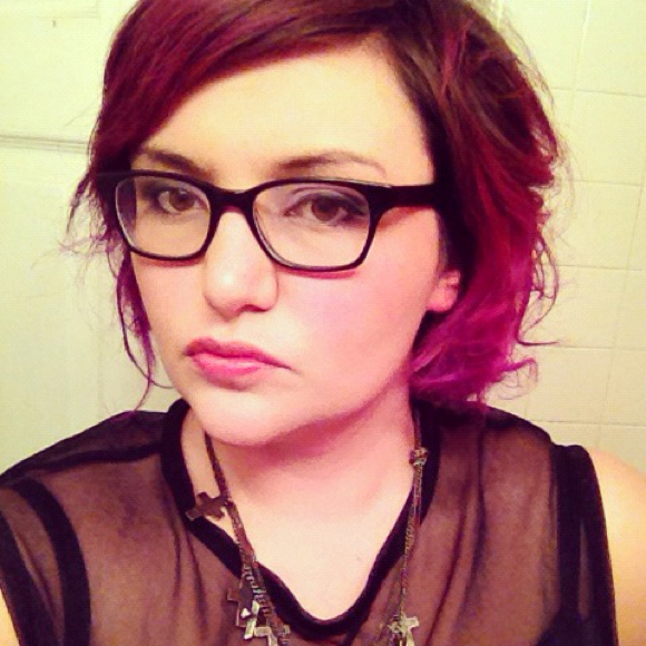 Profile Picture of Augustina Wheelis (@visualgurl) on Poshmark