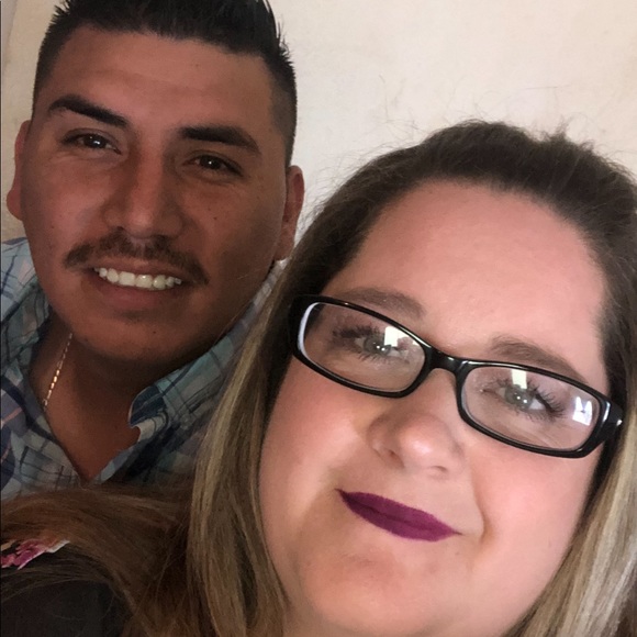 Profile Picture of Amanda Uzarraga (@amandabyrd003) on Poshmark