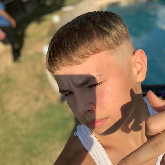 Profile Picture of Tyler Yonke (@tyonke12) on Poshmark