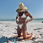 Profile Picture of Melissa Metz (@mel_metz) on Instagram