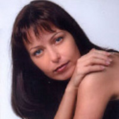 Profile Picture of Lottie Charleson Twitter