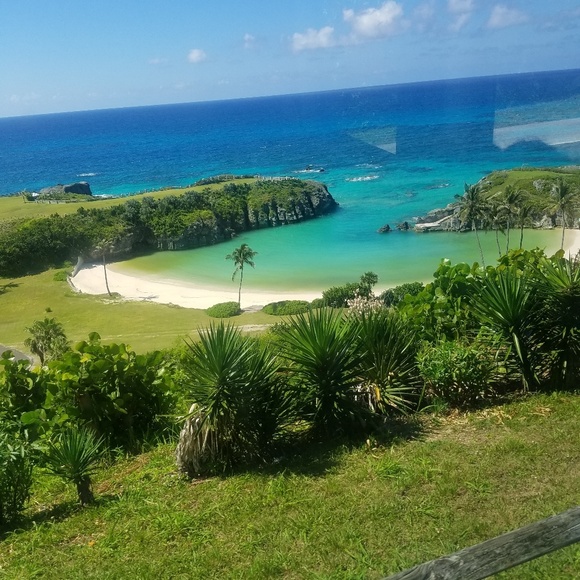 Profile Picture of Selwyn Atherley (@jewell127) on Poshmark