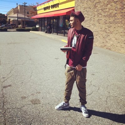 Profile Picture of Tego Calderon (@GottaLoveMark) on Twitter