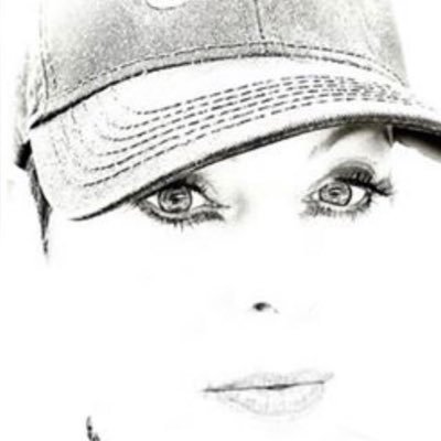 Profile Picture of Louise Wilkinson (@W74534985Louise) on Twitter