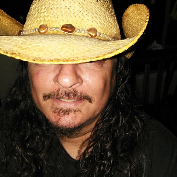 Adam Rimscha - Poshmark Profile Picture of Adam Rimscha (@adamrimscha) on Poshmark