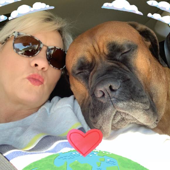 Profile Picture of Ami Hyder- phillips (@amykinsey) on Poshmark