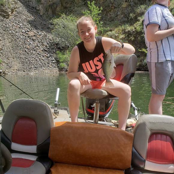 Profile Picture of Taylor Richards (@taylorrichar360) on Poshmark