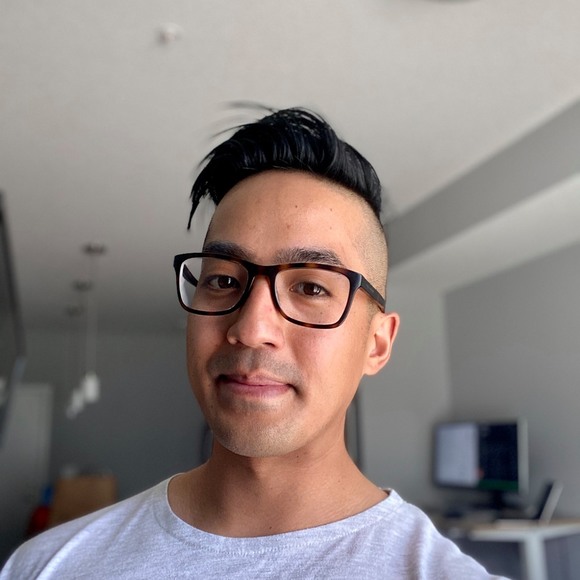 Profile Picture of Joseph Gimeno (@josephgimeno) on Poshmark