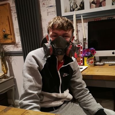 Profile Picture of James Wootton (@JamesWootton2) on Twitter