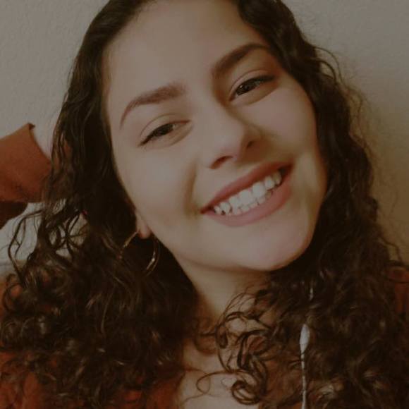 Profile Picture of Clarissa Acevedo (@sandyrissa2014) on Poshmark