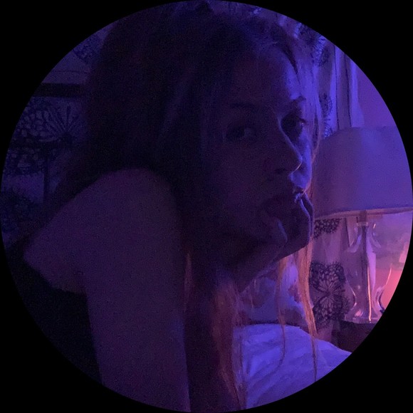 Profile Picture of Jenna Stotlar (@jennastotlar) on Poshmark