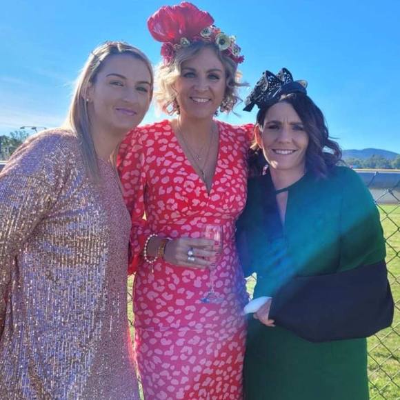 Profile Picture of Clara Swaffield (@claraswaffield) on Poshmark