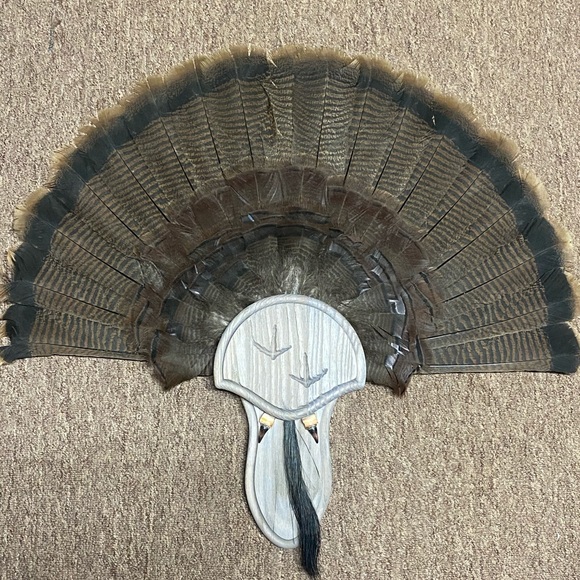 Profile Picture of Brad Parker (@bradp89) on Poshmark