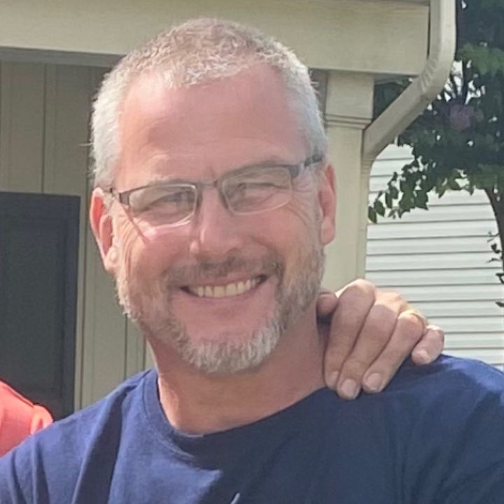 Profile Picture of Steve (@thekurvman) on Tiktok
