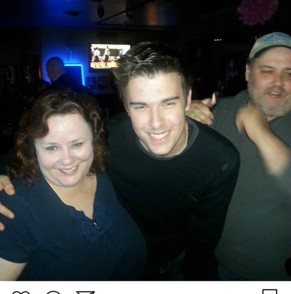 Profile Picture of Tommy Lacey (@tlacey1130) on Poshmark