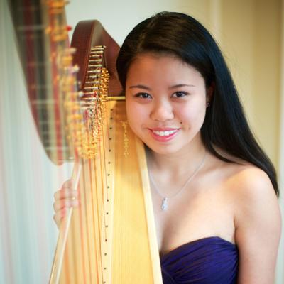 Profile Picture of Caroline Zhao (@carolinezhao97) on Twitter