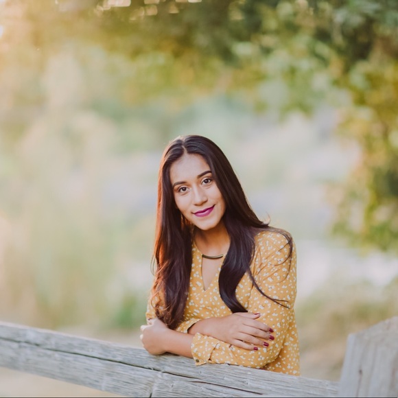 Profile Picture of Monique Alvarez (@malvar79) on Poshmark