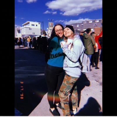 Profile Picture of Amanda Stuart (@amandaaxstuart) on Twitter