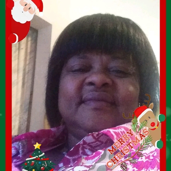 Profile Picture of Wennell Helvey (@wennell) on Poshmark