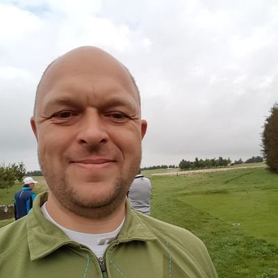Profile Picture of Michael Blem Clausen (@BlemClausen) on Twitter