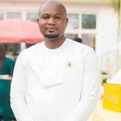 Profile Picture of eugenezander (@eugenezander) on Tiktok