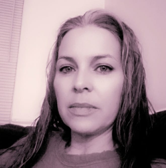 Profile Picture of Anita Pagliocchini (@apagliocchini) on Poshmark