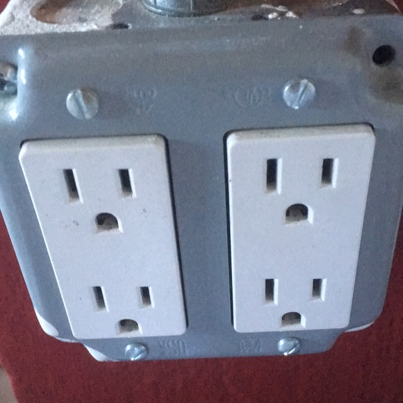 Profile Picture of R. jeffrey Susman (@storm_denny) on Poshmark