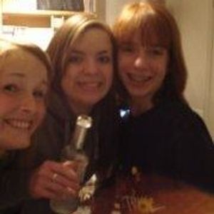 Profile Picture of Laura Garside (@x_laura_x_07) on Myspace