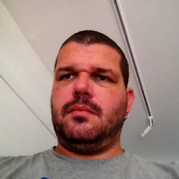 Profile Picture of Tony Lipka (@tonylipka) on Poshmark