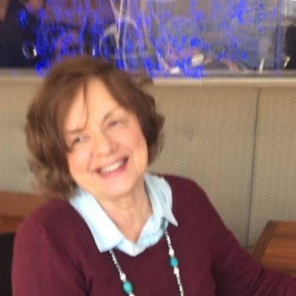 Profile Picture of Joyce James (@grandjoyce) on Poshmark