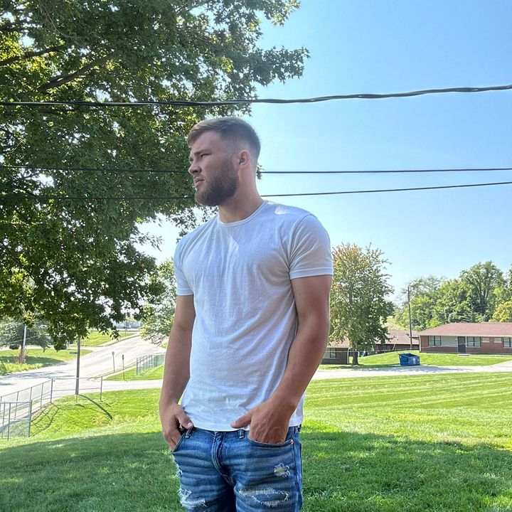 Profile Picture of   Tyler Billings... (@tylerbillings) on Tiktok