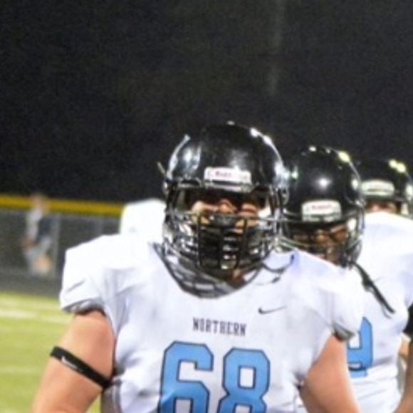 Profile Picture of Evan Macauley (@evanm68) on Poshmark