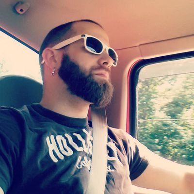 Profile Picture of Brandon Farnsworth (@The1Farnsworth) on Twitter