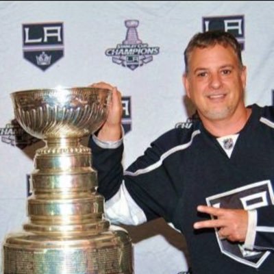 Profile Picture of David Griffith (@ROCKFISHDG) on Twitter