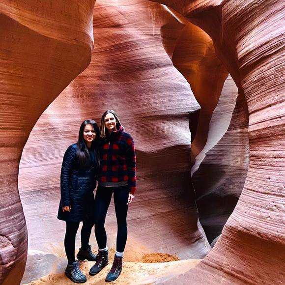 Profile Picture of Makayla Mladenović (@mlad1663) on Poshmark