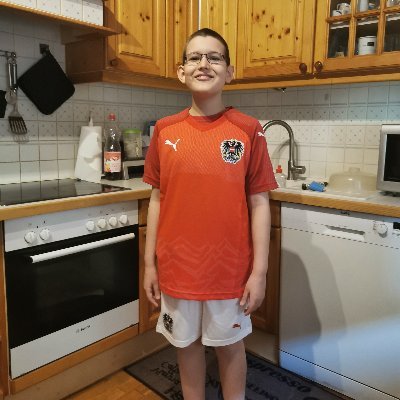 Profile Picture of Franz Schmidt (@FranzSc73304169) on Twitter