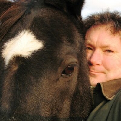 Profile Picture of Tom Lyon (@JackieB12003) on Twitter