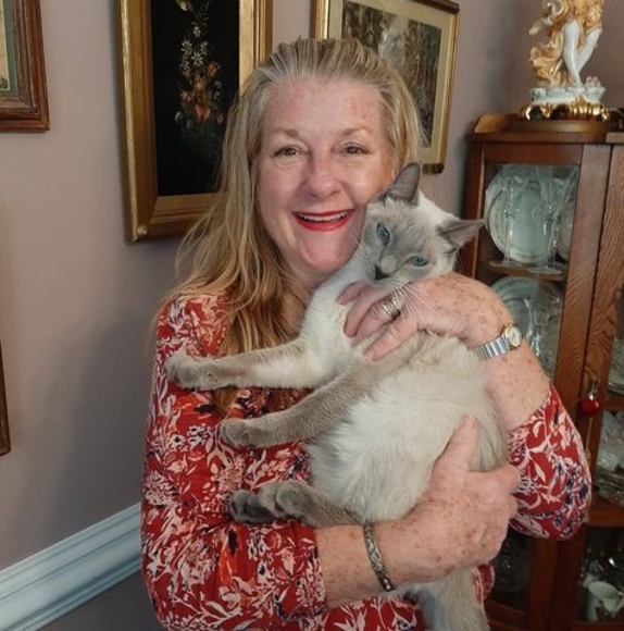 Deborah Raposa - Poshmark Profile Picture of Deborah Raposa (@draposa864) on Poshmark