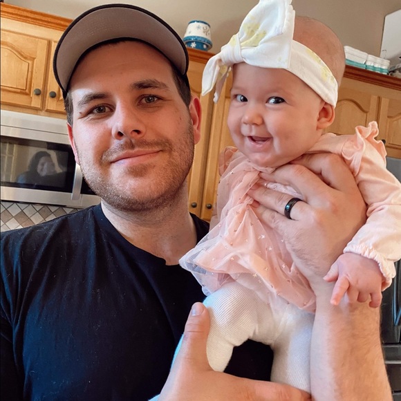 Brendan Greene - Poshmark Profile Picture of Brendan Greene (@greeneb21) on Poshmark