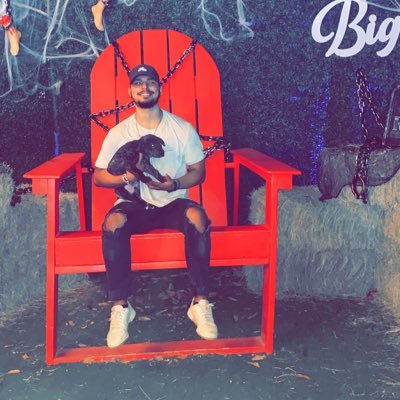 Profile Picture of Michael Sandoval (@_sandoval_m15) on Twitter