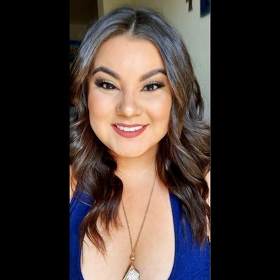 Profile Picture of Amanda Bustamante (@amandabusty) on Twitter