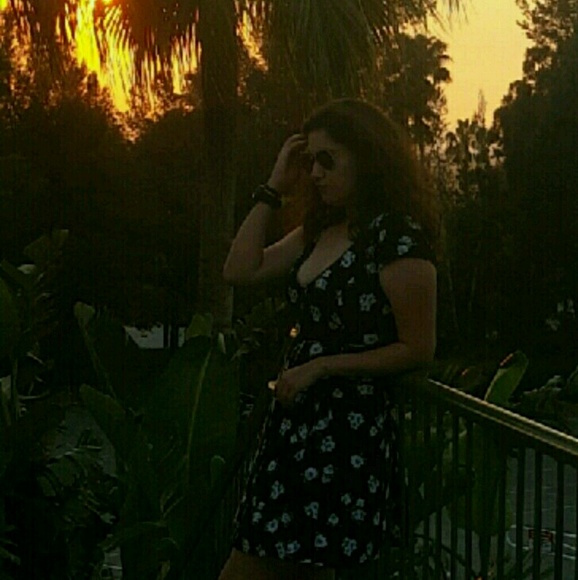 Profile Picture of Ashly Lopez (@ashlywolf10) on Poshmark