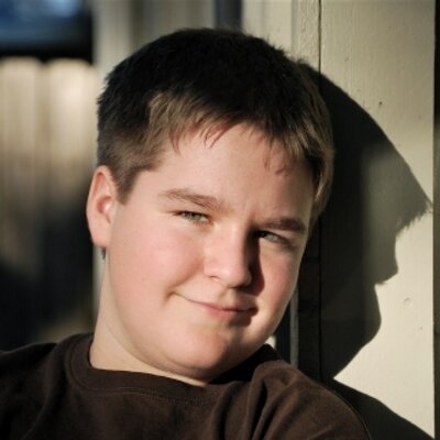Profile Picture of Derek Dillard (@drk_dillard77) on Twitter