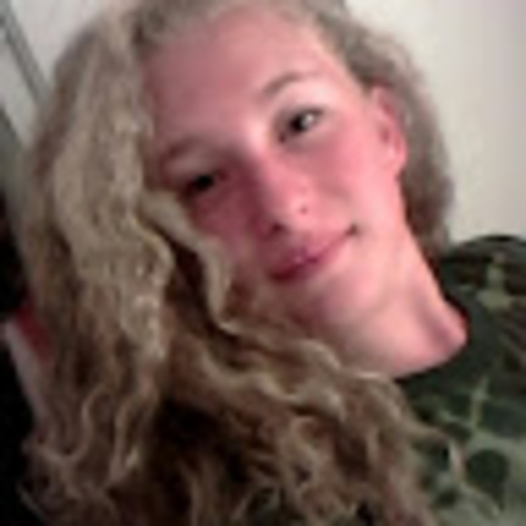 Profile Picture of Jillian Proctor (@proctorjillian) on Poshmark