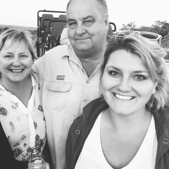 Robyn Baragwanath - Poshmark Profile Picture of Robyn Baragwanath (@r_baragwanath) on Poshmark