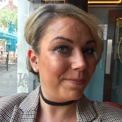Profile Picture of Lisa Brunt (@lisabrunt6) on Twitter