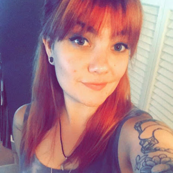 Profile Picture of Mae Danger (@maedanger13) on Poshmark
